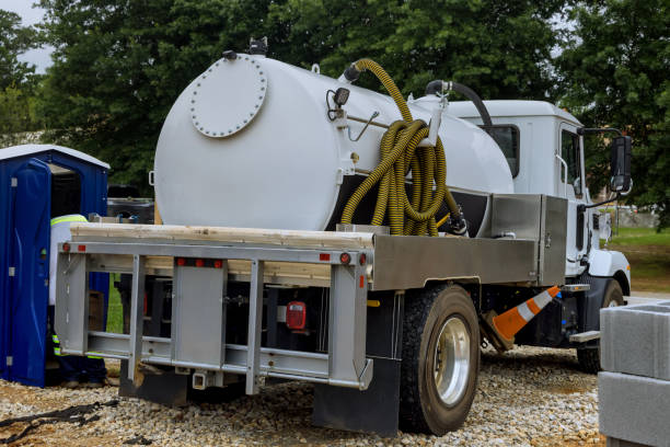 Best Luxury portable toilet rental  in Glen Dale, WV